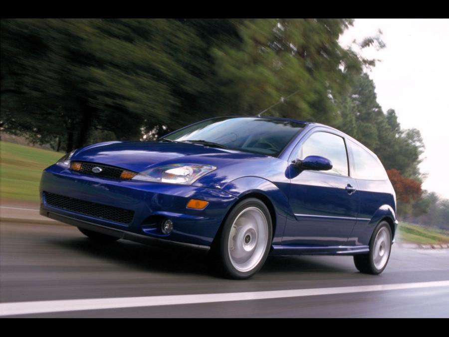  Ford Focus SVT 2002 года  (фото 17 из 98)